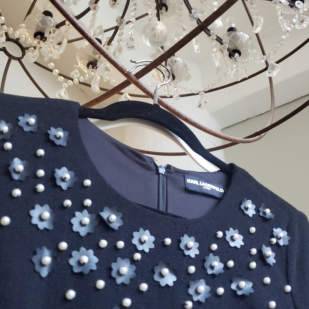 New dress by Karl Lagerfeld in size 2  black color